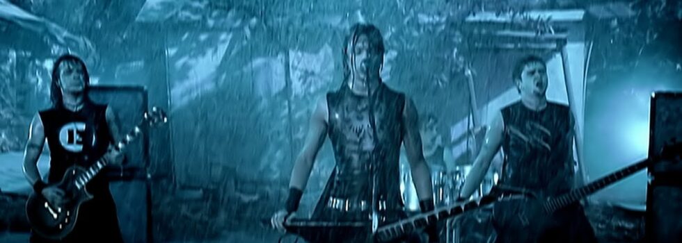 Bullet for My Valentine – Tears Don’t Fall