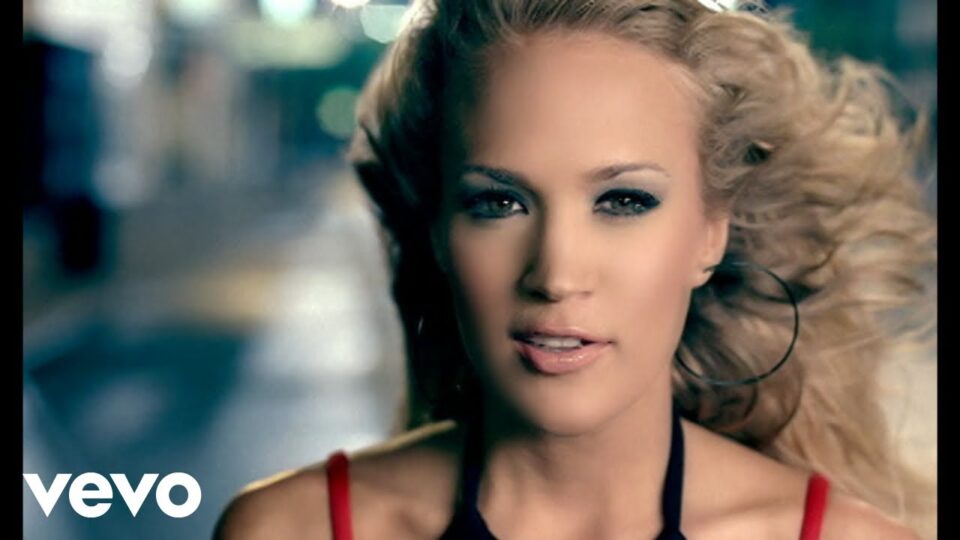 CARRIE UNDERWOOD – BEFORE HE CHEATS