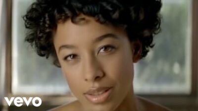 Corinne Bailey Rae – Like a Star (New Version)