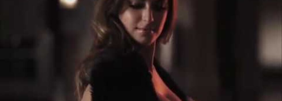 Framing Hanley – Hear Me Now