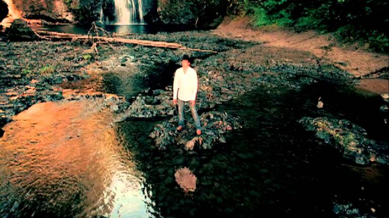 Clay Walker – Fall music video