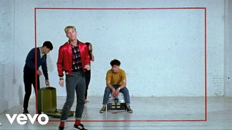 The Drums – Me And The Moon music video