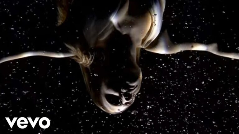 The Chemical Brothers – Snow music video
