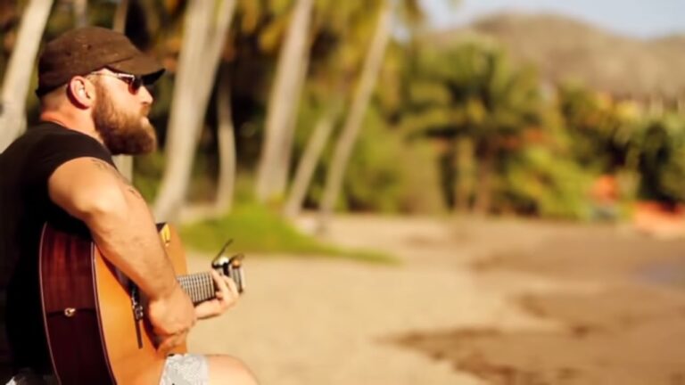 Zac Brown Band – Knee Deep (feat. Jimmy Buffett) music video