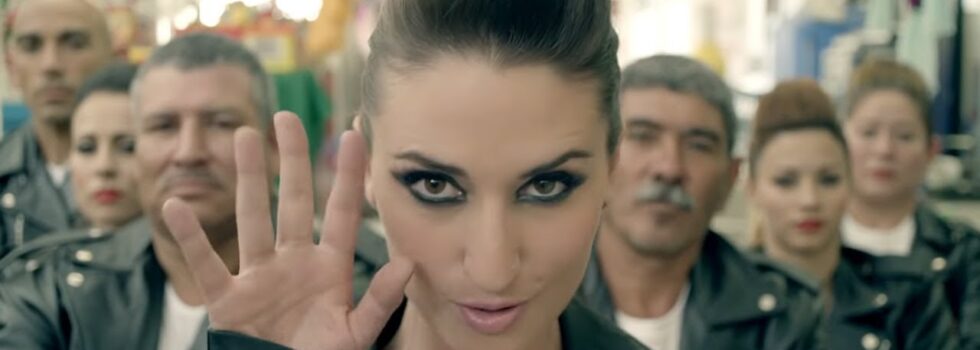 Sara Bareilles – Gonna Get Over You