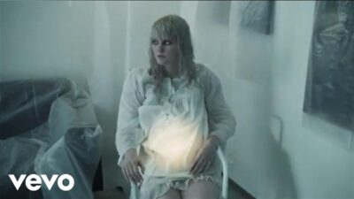 Purity Ring – Lofticries