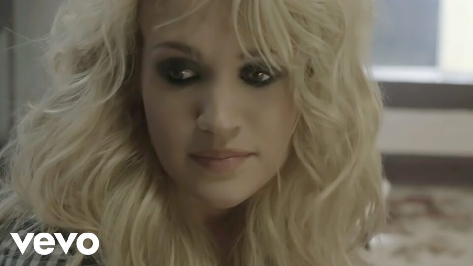 Carrie Underwood – Blown Away