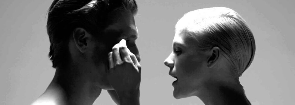 Trixie Whitley – Breathe You In My Dreams