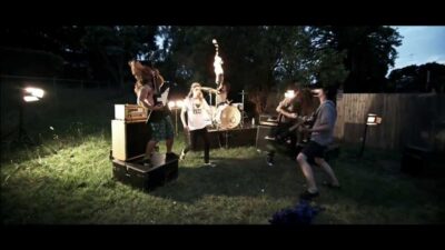 Violent Soho – Covered in Chrome