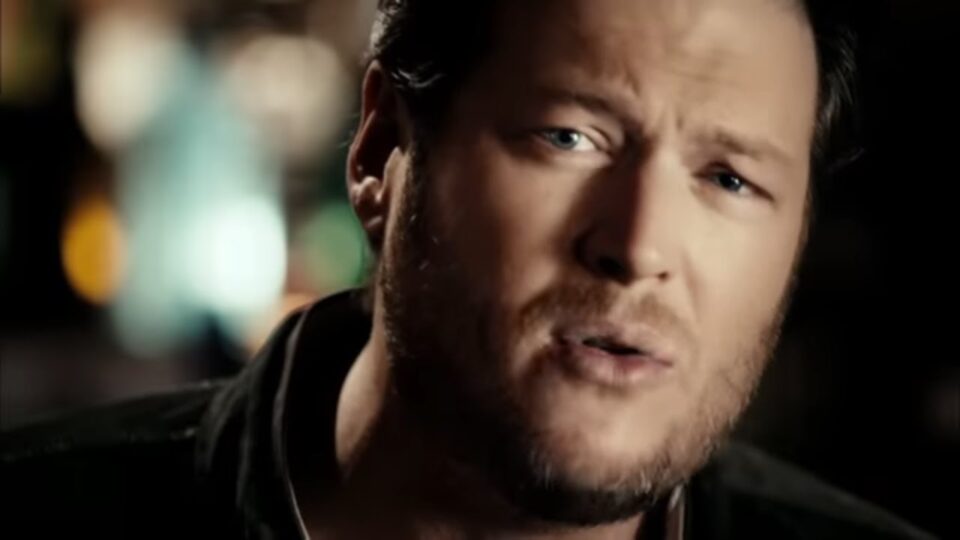 BLAKE SHELTON – SURE BE COOL IF YOU DID
