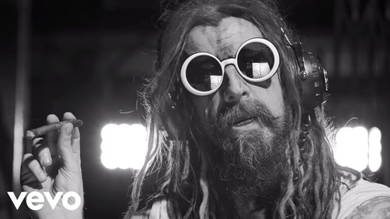Rob Zombie – Dead City Radio and the New Gods of Supertown music video