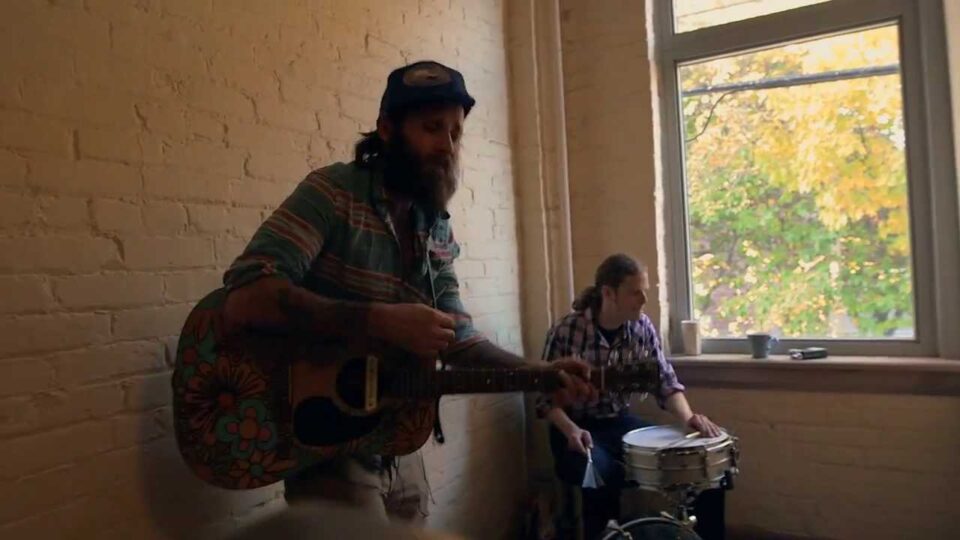 Strumbellas – Ride On (Live)