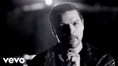 Adelitas Way – Dog on a Leash