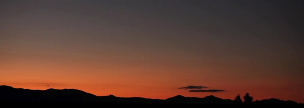 Low Roar – Give Up