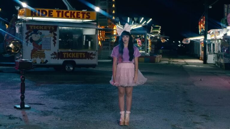 Melanie Martinez – Carousel music video