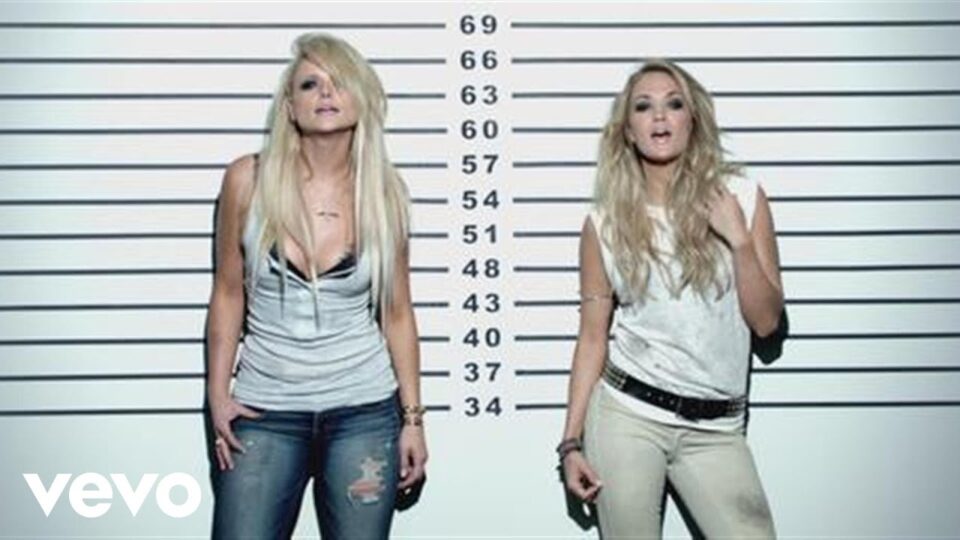 MIRANDA LAMBERT – SOMETHIN’ BAD (FEAT. CARRIE UNDERWOOD)