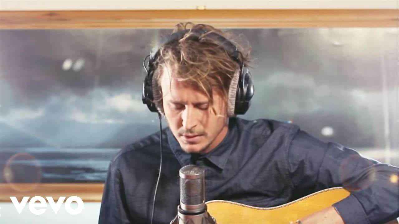 Ben Howard – Small Things (Live)