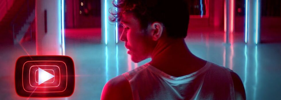 MAX – Gibberish ft. Hoodie Allen