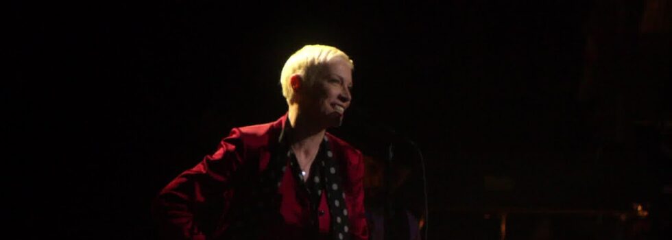 Annie Lennox – Memphis in June (Live)