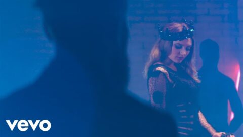 Daya – Sit Still, Look Pretty