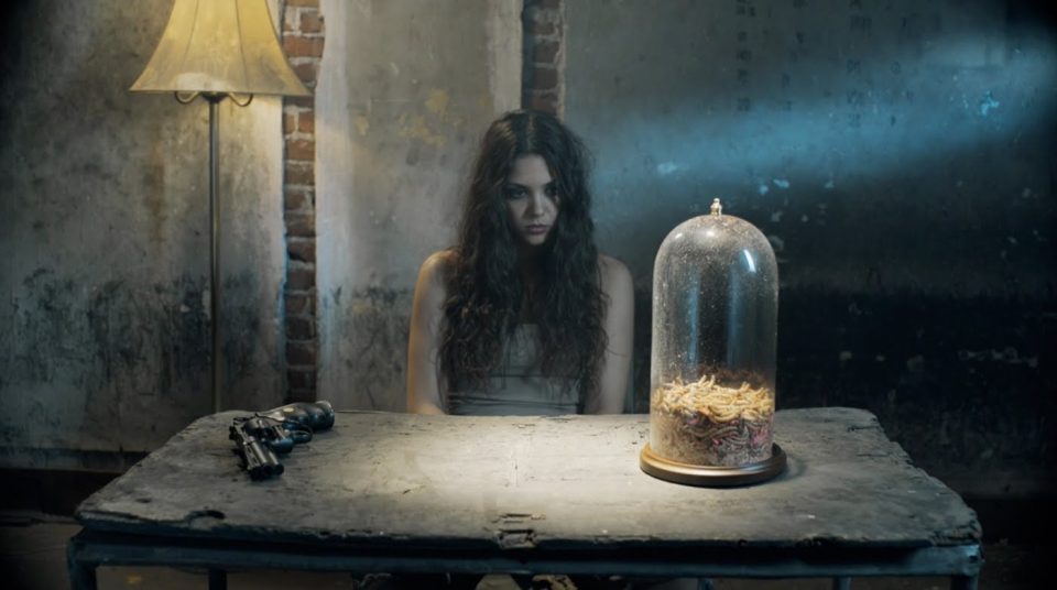 Alexa Melo – Bleach