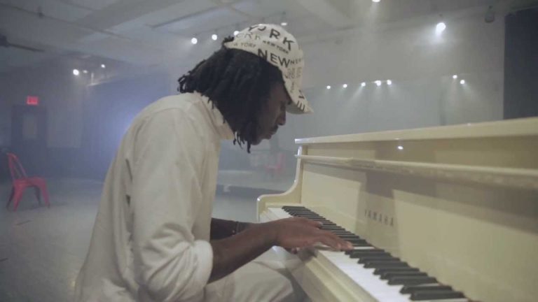 Blood Orange – Time Will Tell music video