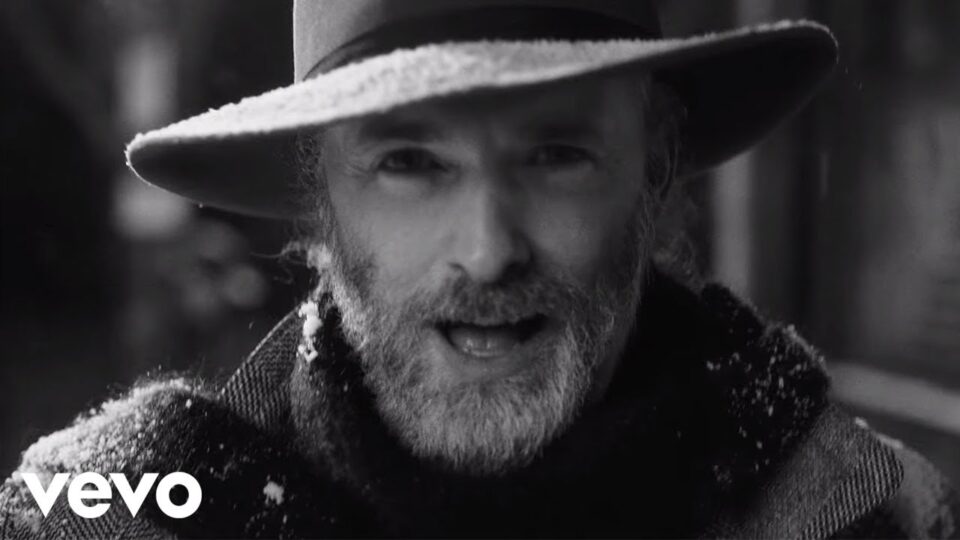 Travis – Idlewild ft. Josephine Oniyama