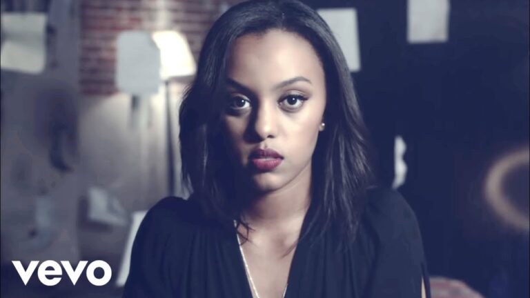 Ruth B – Lost Boy music video