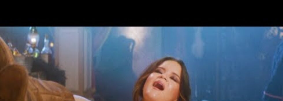 Maren Morris – Rich