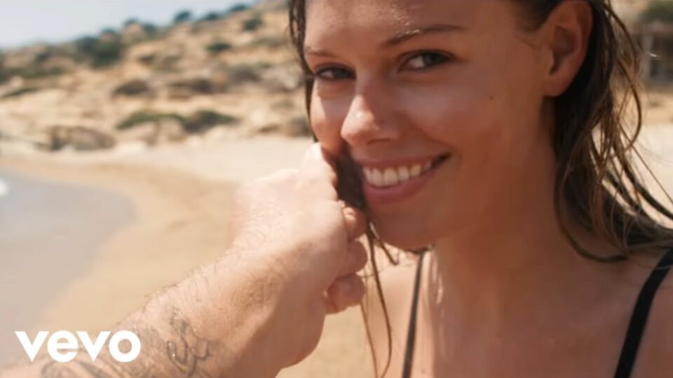 Mike Perry – The Ocean (feat. Shy Martin)