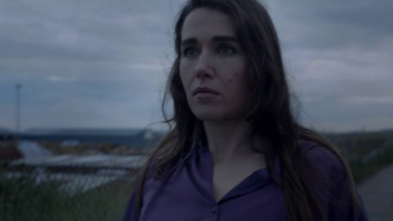 Massive Attack  – Come Near Me (feat. Ghostpoet) music video