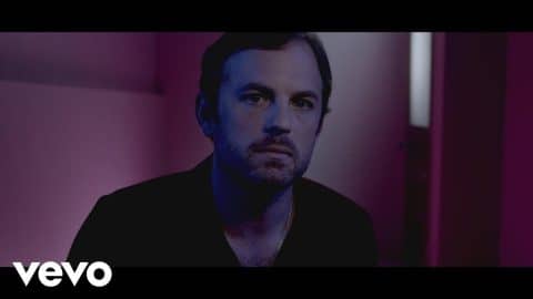 Kings Of Leon – Walls