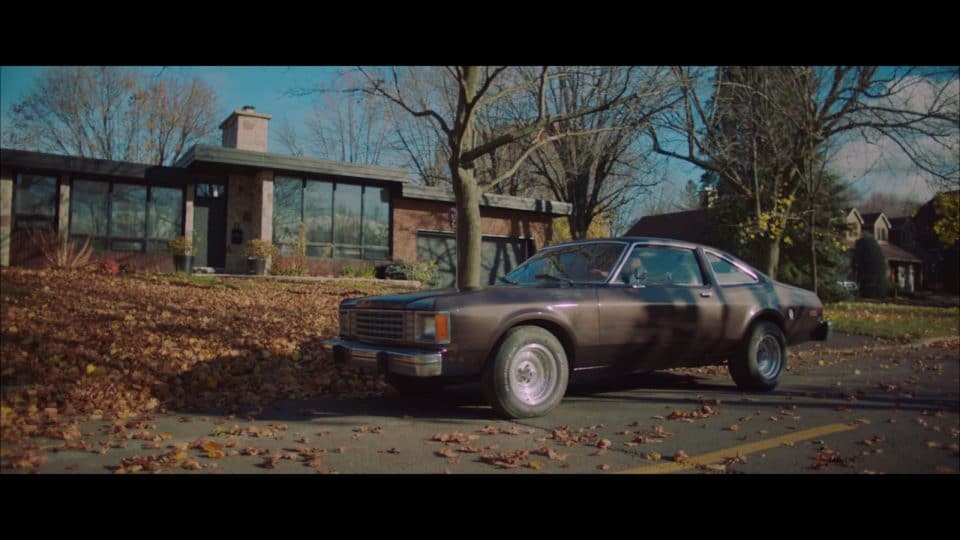 Metronomy – Hang Me Out to Dry (featuring Robyn)