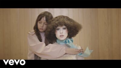 Allie X – Paper Love