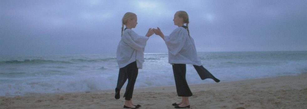 Lo Moon – Loveless