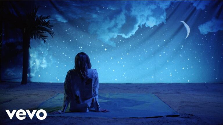 The Japanese House – Saw You In a Dream music video