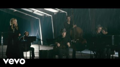 Alison Krauss – River in the Rain (Live Version)