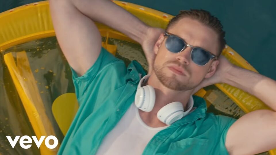 Chord Overstreet – Deepend – Hold On (Remix)