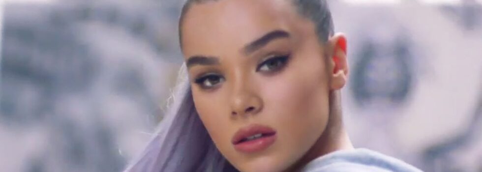 Hailee Steinfeld – Most Girls