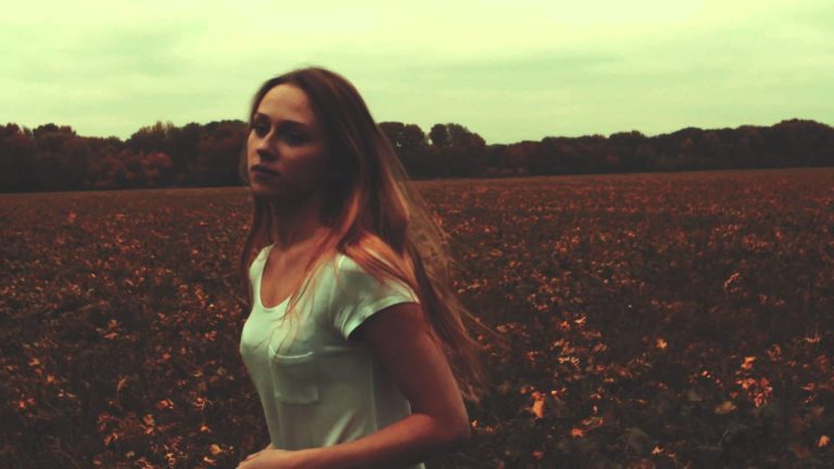 onDeadWaves – Blackbird music video
