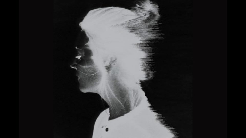 Tusks – Ivy (Throwing Snow Remix)