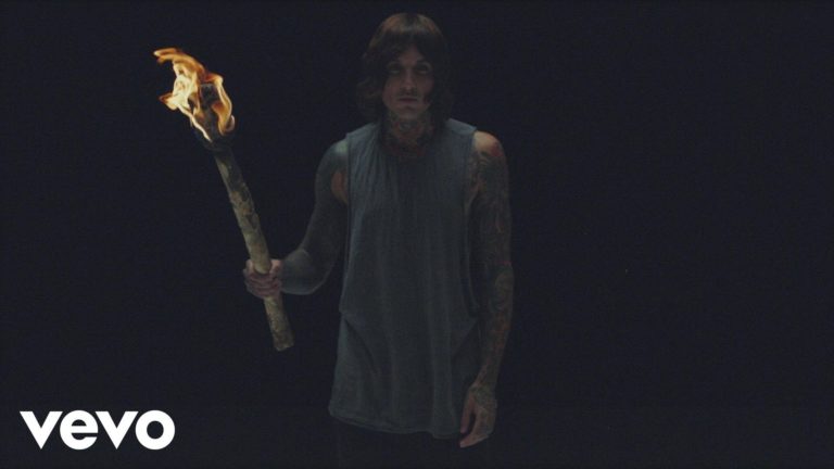 Bring Me The Horizon – Throne music video