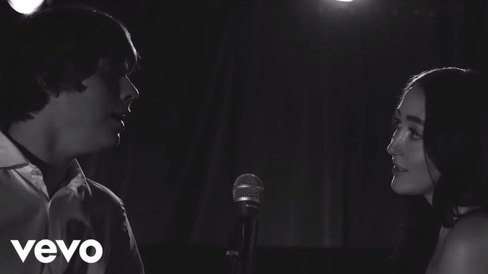 Jake Bugg – Waiting ft. Noah Cyrus