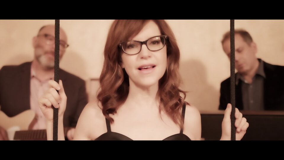 Lisa Loeb – In My Room