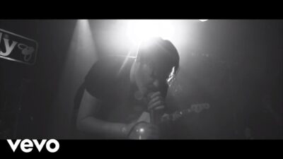 Black Peaks – Crooks