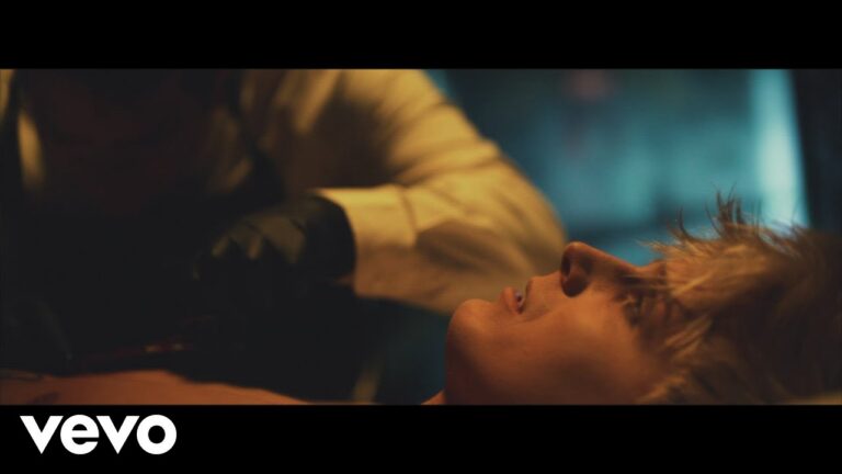 Call Me Karizma – Fire Out music video