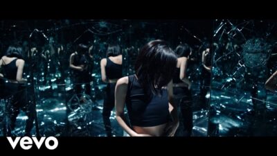 Elohim – Half Love