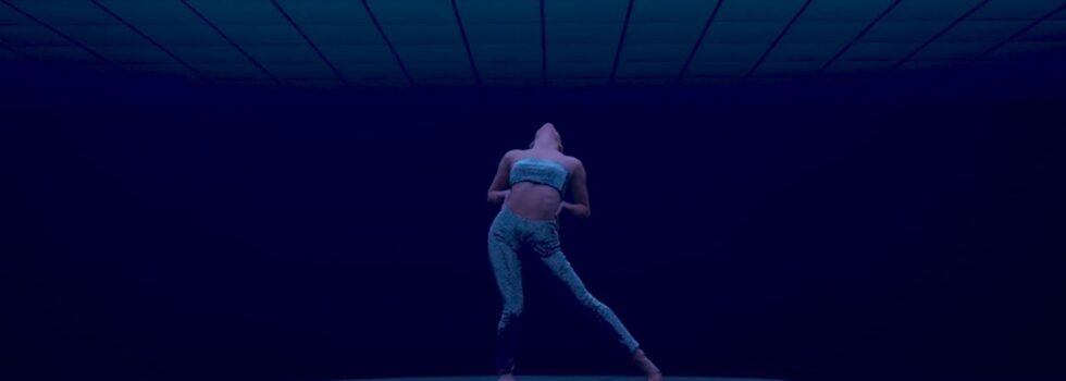 Gryffin – Out of My Mind ft. Zohara