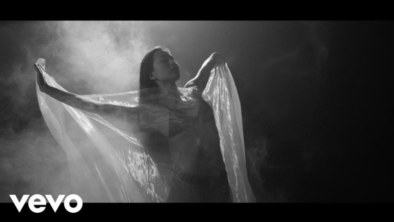 Incubus – Loneliest music video
