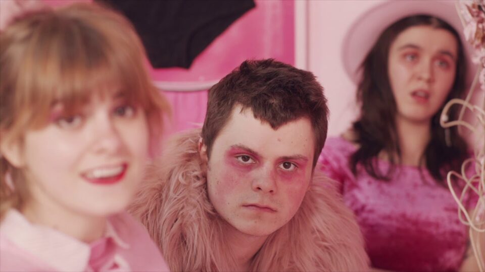 Skating Polly – They’re Cheap (I’m Free)